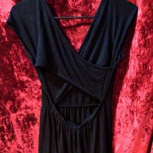 🌹Basic Black Criss Cross Dark Sun Dress🌹